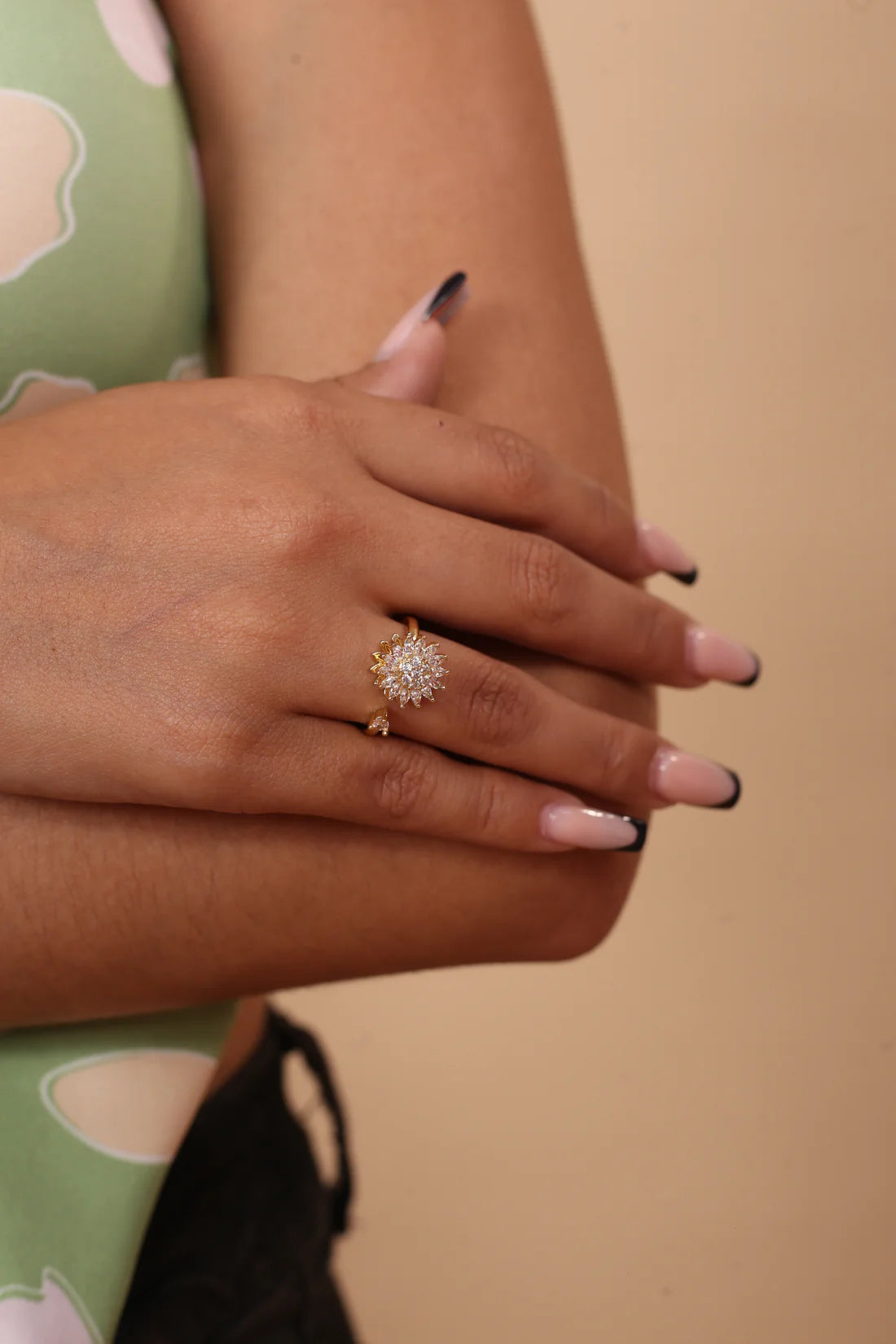 Anillo Girasol Giratorio
