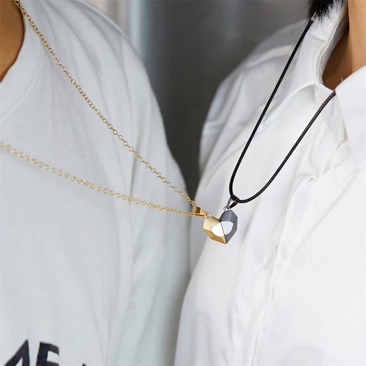 Collar Imantado para Pareja - Dos corazones